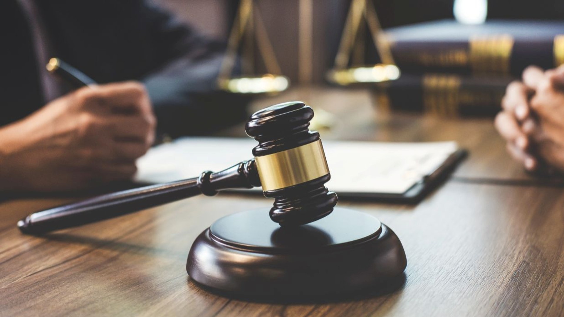 Expert Witness